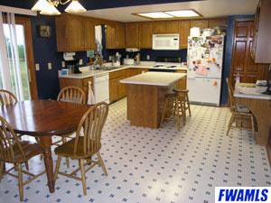 8231 Yoder Road Yoder, IN 46798 - Photo 10 of 20