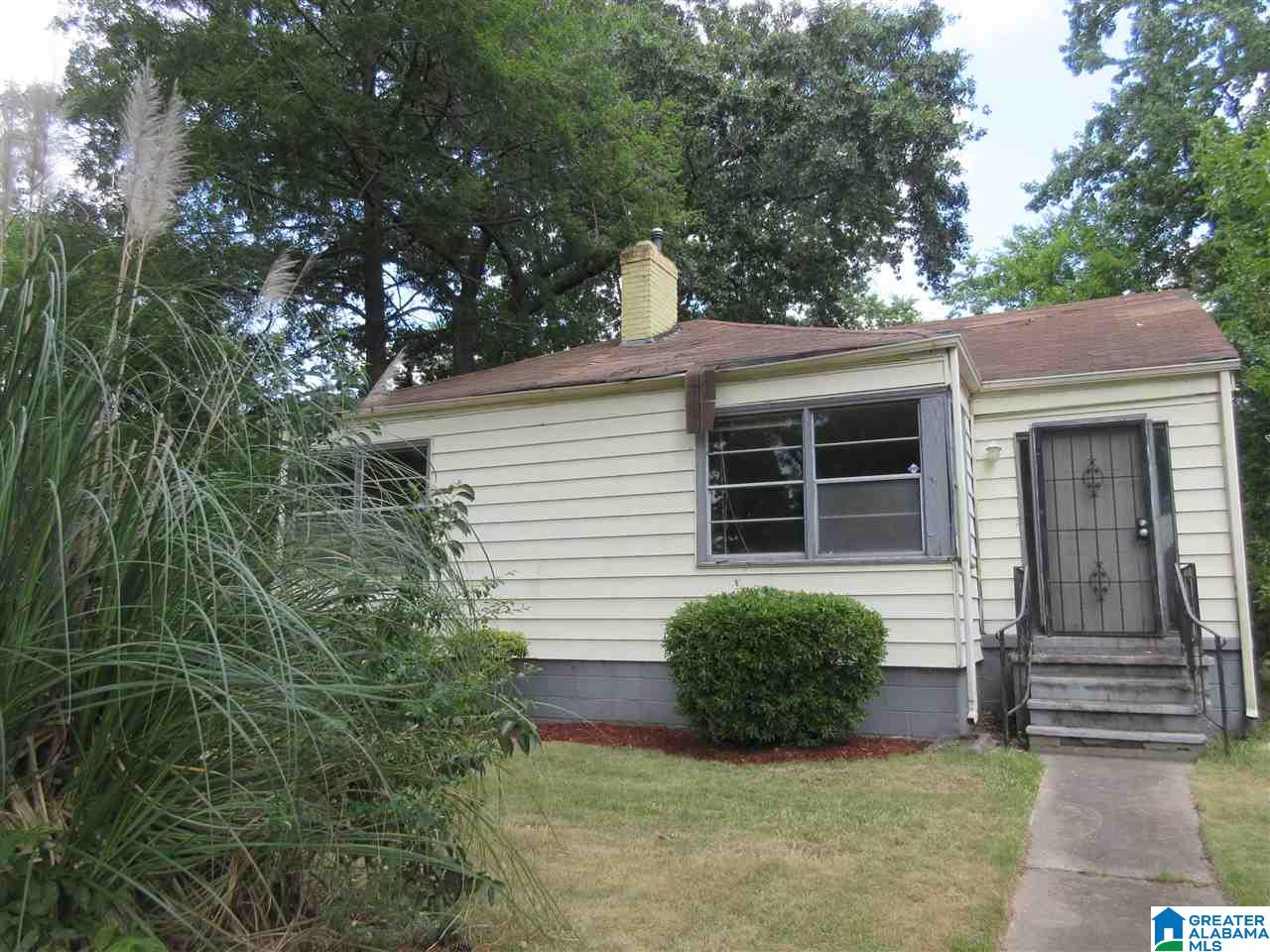 6609 Millard Fuller Road Fairfield, AL 35064 - Photo 2 of 21