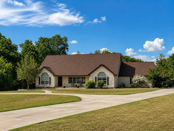 $640,000 | 137 Wamel Way, Cedar Creek, TX 78612