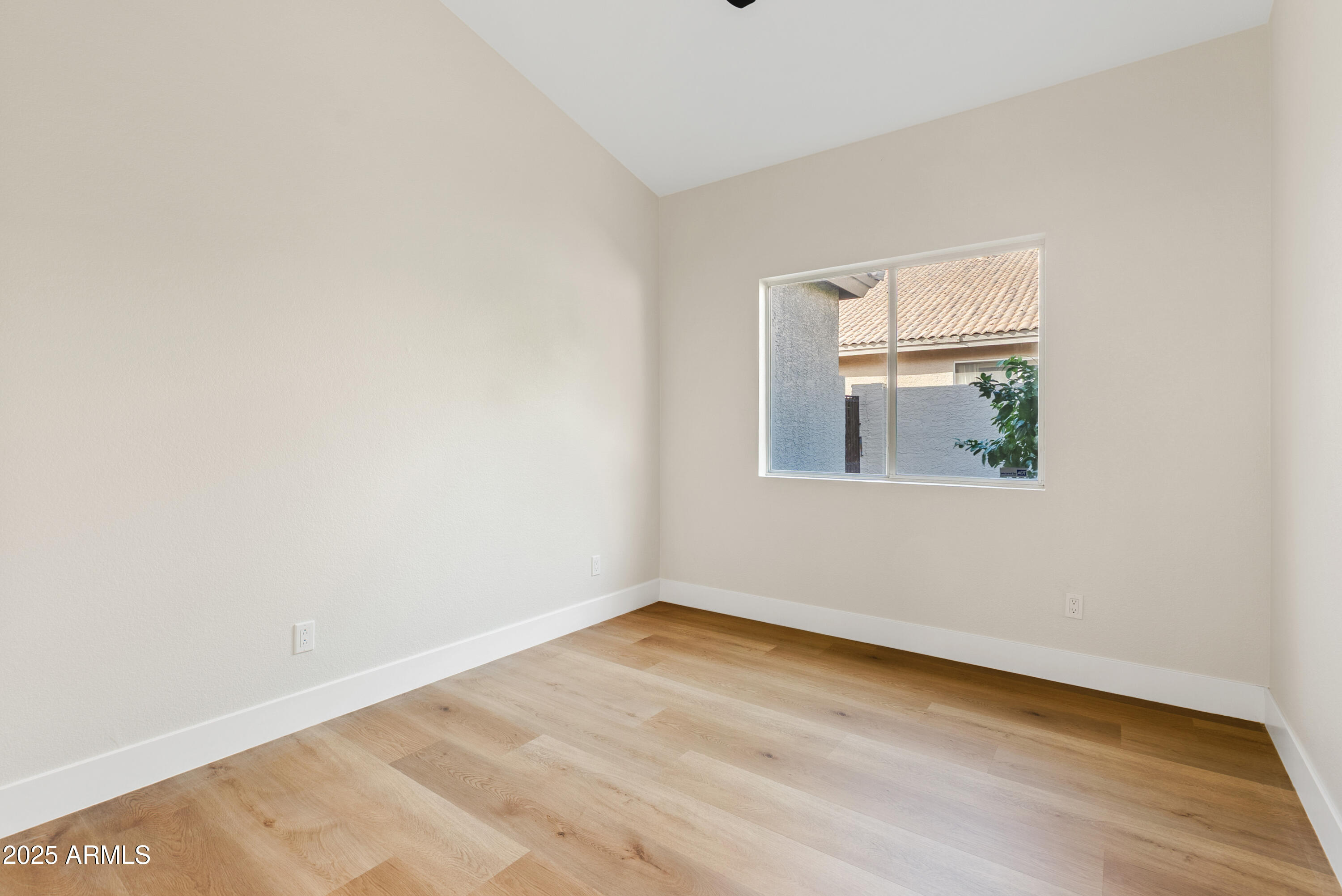 386 West Pecan Place Tempe, AZ 85284 - Photo 19 of 24 25-DSC01834