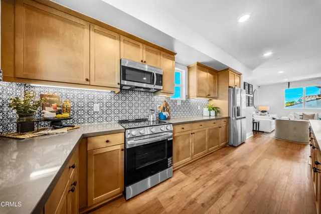 $819,900 | 2870 Via Dolomito Camarillo Ca, Camarillo, CA 93012