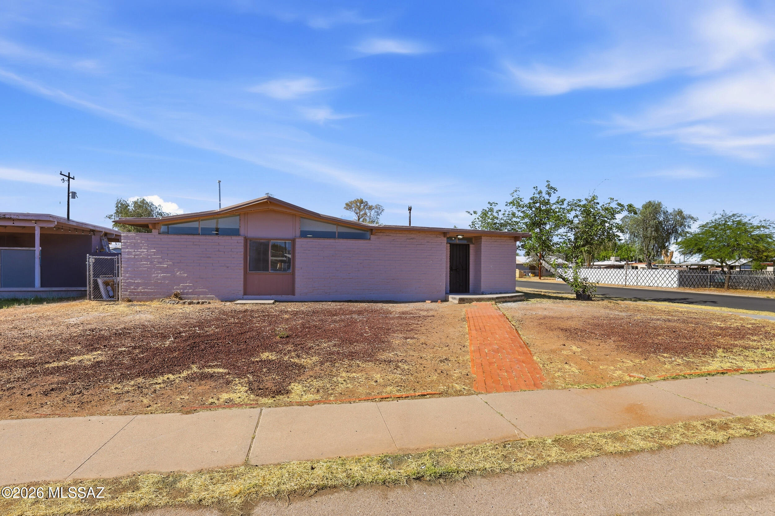 3402 East 27th Street Tucson, AZ 85713 - Photo 7 of 40