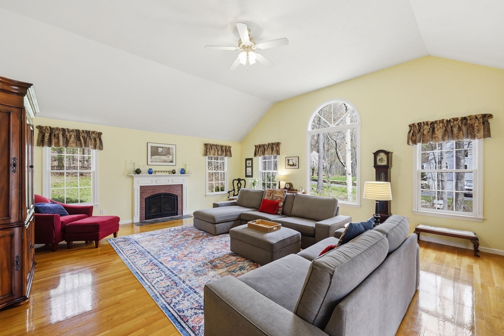 201 Spring Street Hopkinton, MA 01748 - Photo 17 of 42