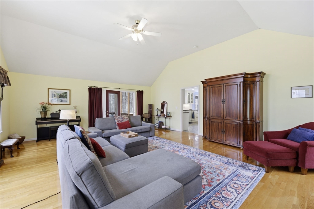 201 Spring Street Hopkinton, MA 01748 - Photo 18 of 42