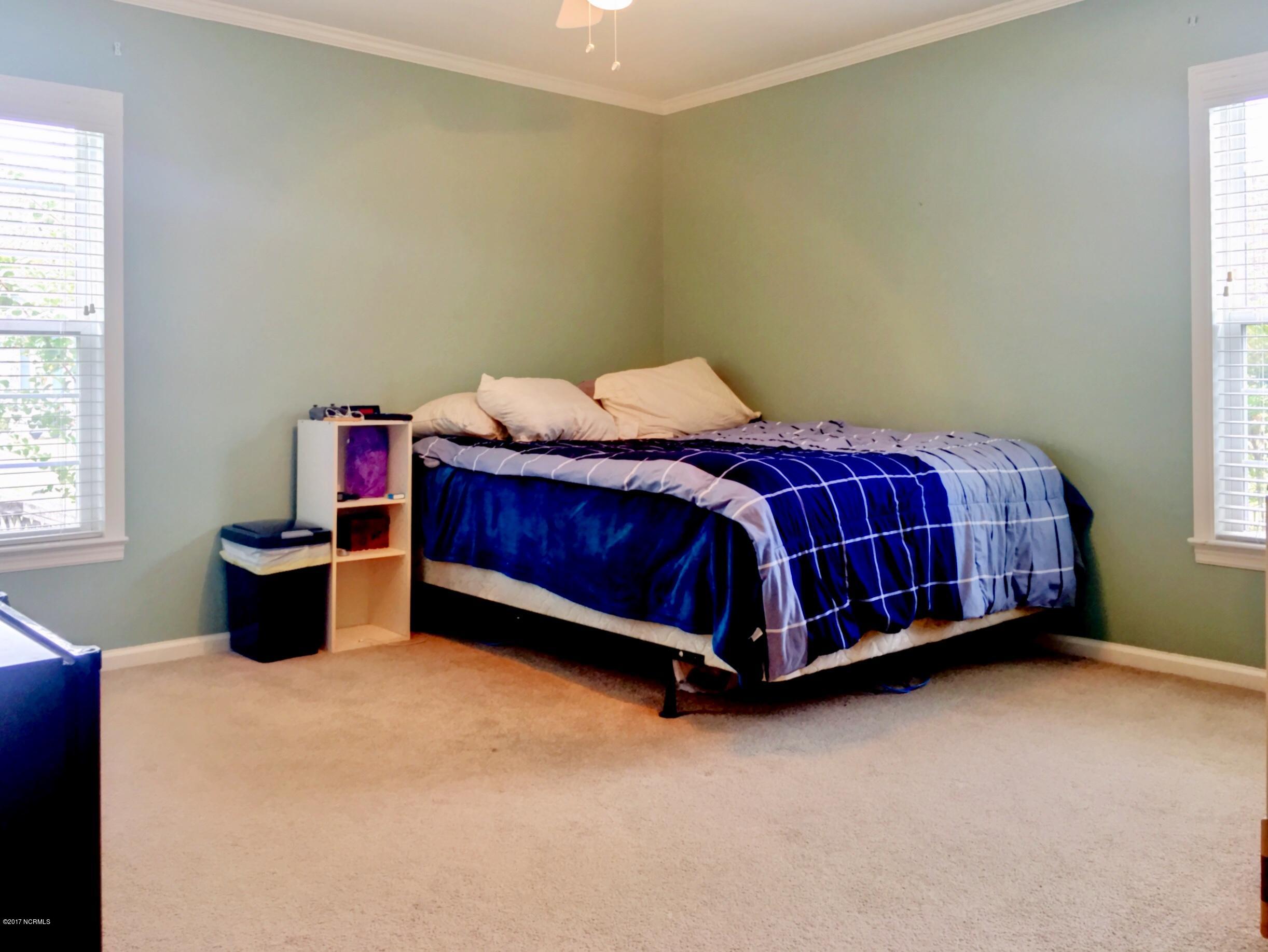 407 Quartermaster Court Hampstead, NC 28443 - Photo 11 of 25 BR 2