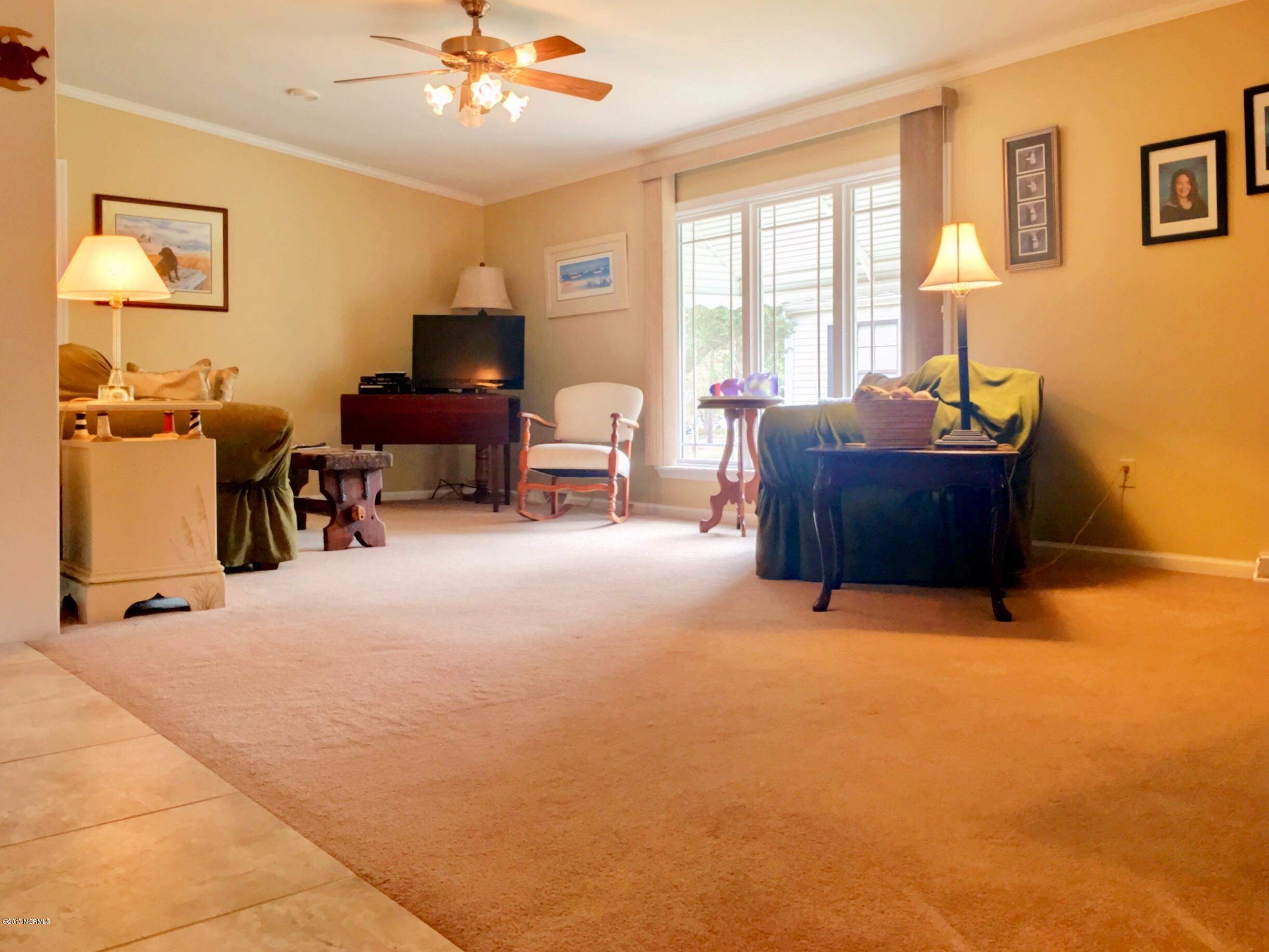 407 Quartermaster Court Hampstead, NC 28443 - Photo 22 of 25 LR 1