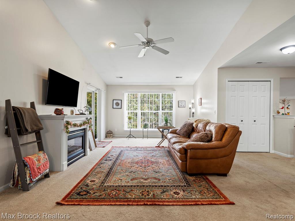 1844 Flagstone Circle Rochester, MI 48307 - Photo 13 of 25