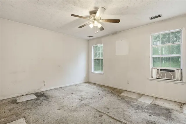 $259,900 | 1230 Park Street, Loganville, GA 30052