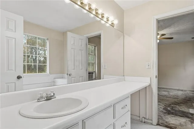 $259,900 | 1230 Park Street, Loganville, GA 30052