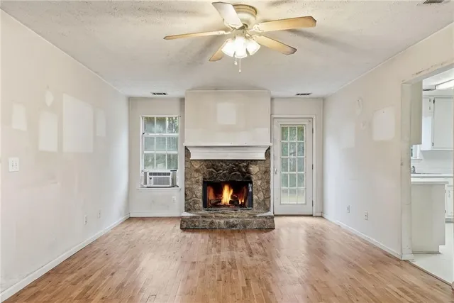 $259,900 | 1230 Park Street, Loganville, GA 30052