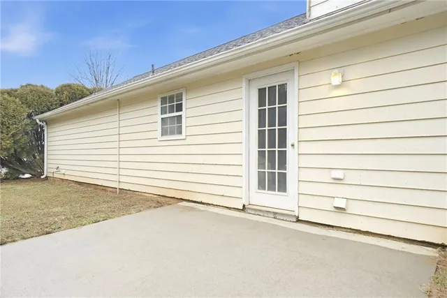 $259,900 | 1230 Park Street, Loganville, GA 30052