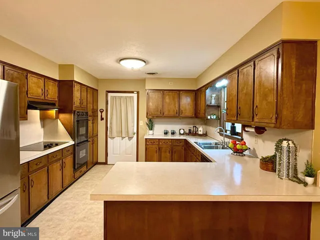 $474,900 | 988 Tub Run Hollow Road, Hedgesville, WV 25427