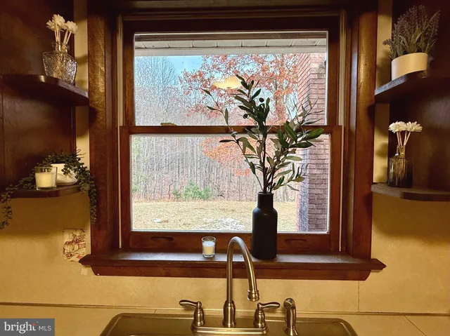 $474,900 | 988 Tub Run Hollow Road, Hedgesville, WV 25427