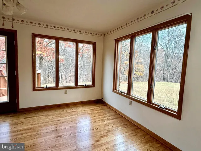 $474,900 | 988 Tub Run Hollow Road, Hedgesville, WV 25427