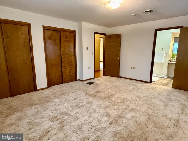 $474,900 | 988 Tub Run Hollow Road, Hedgesville, WV 25427