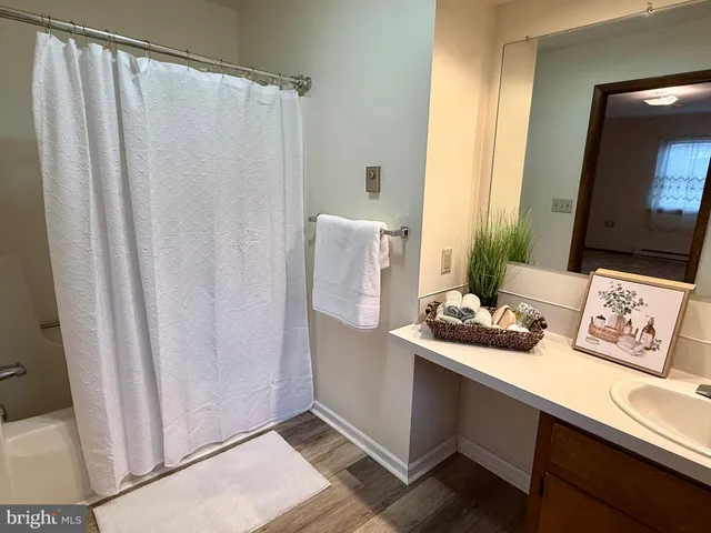 $474,900 | 988 Tub Run Hollow Road, Hedgesville, WV 25427