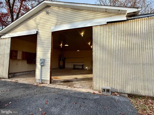 $474,900 | 988 Tub Run Hollow Road, Hedgesville, WV 25427