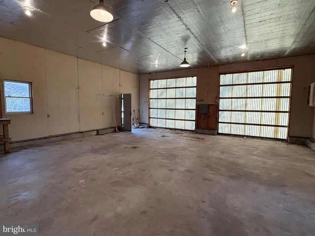 $474,900 | 988 Tub Run Hollow Road, Hedgesville, WV 25427