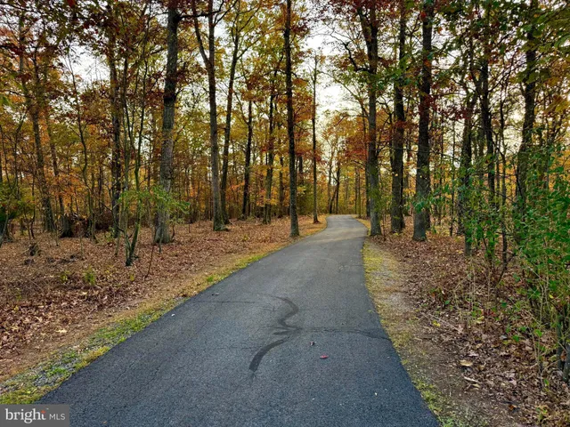 $474,900 | 988 Tub Run Hollow Road, Hedgesville, WV 25427