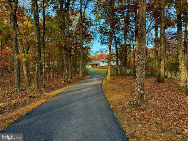 $474,900 | 988 Tub Run Hollow Road, Hedgesville, WV 25427