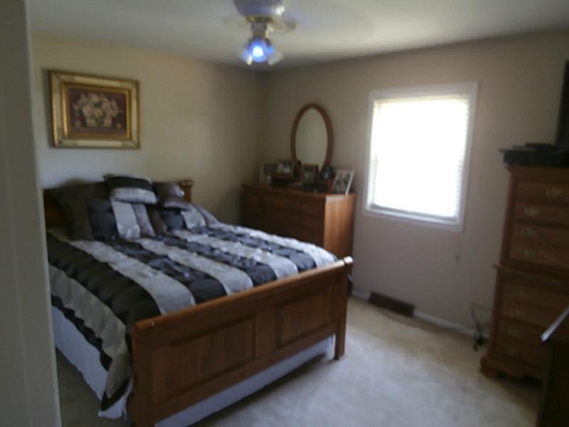 1756 North Franklin Road Greenwood, IN 46143 - Photo 3 of 13 Gallery Image 3