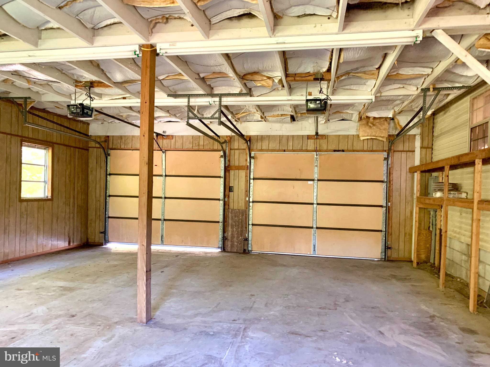 23661 Godwin School Road Millsboro, DE 19966 - Photo 12 of 28 garage interior - view 1