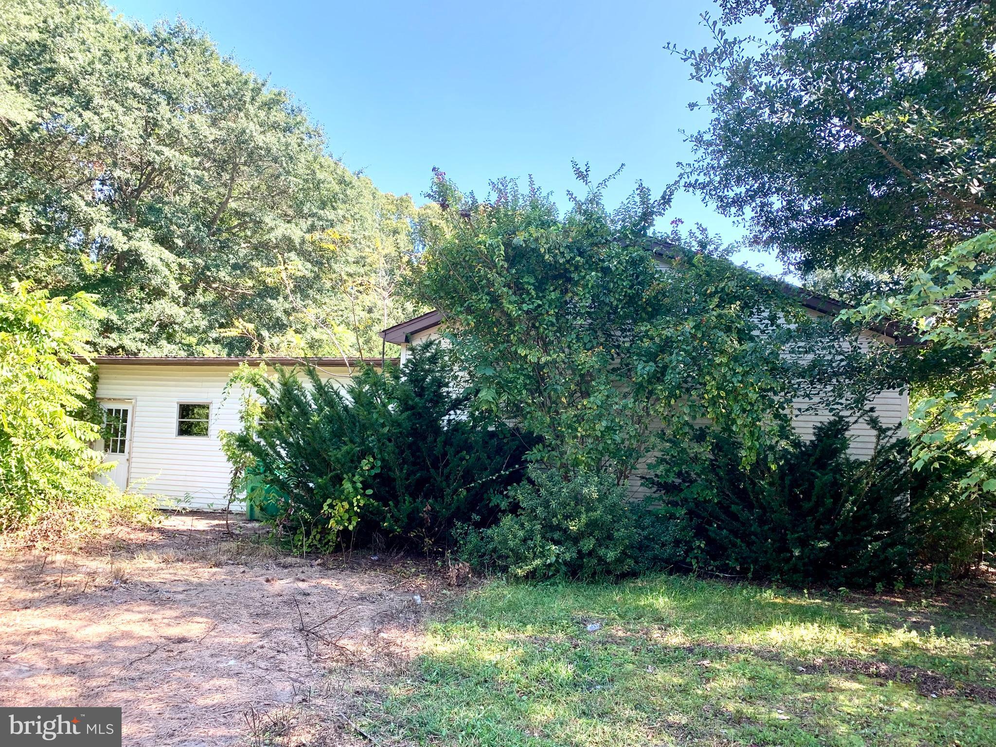 23661 Godwin School Road Millsboro, DE 19966 - Photo 7 of 28 left side