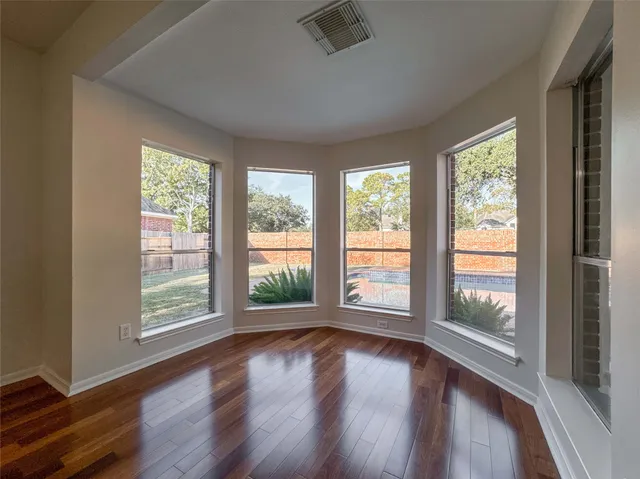 $511,000 | 2210 Crossbrook Court, League City, TX 77573