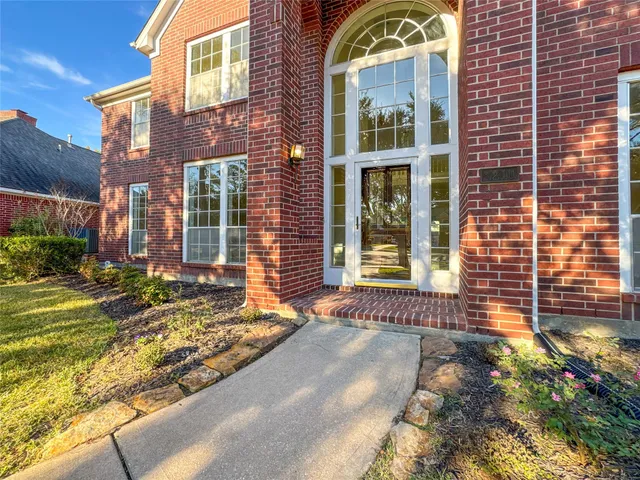 $511,000 | 2210 Crossbrook Court, League City, TX 77573
