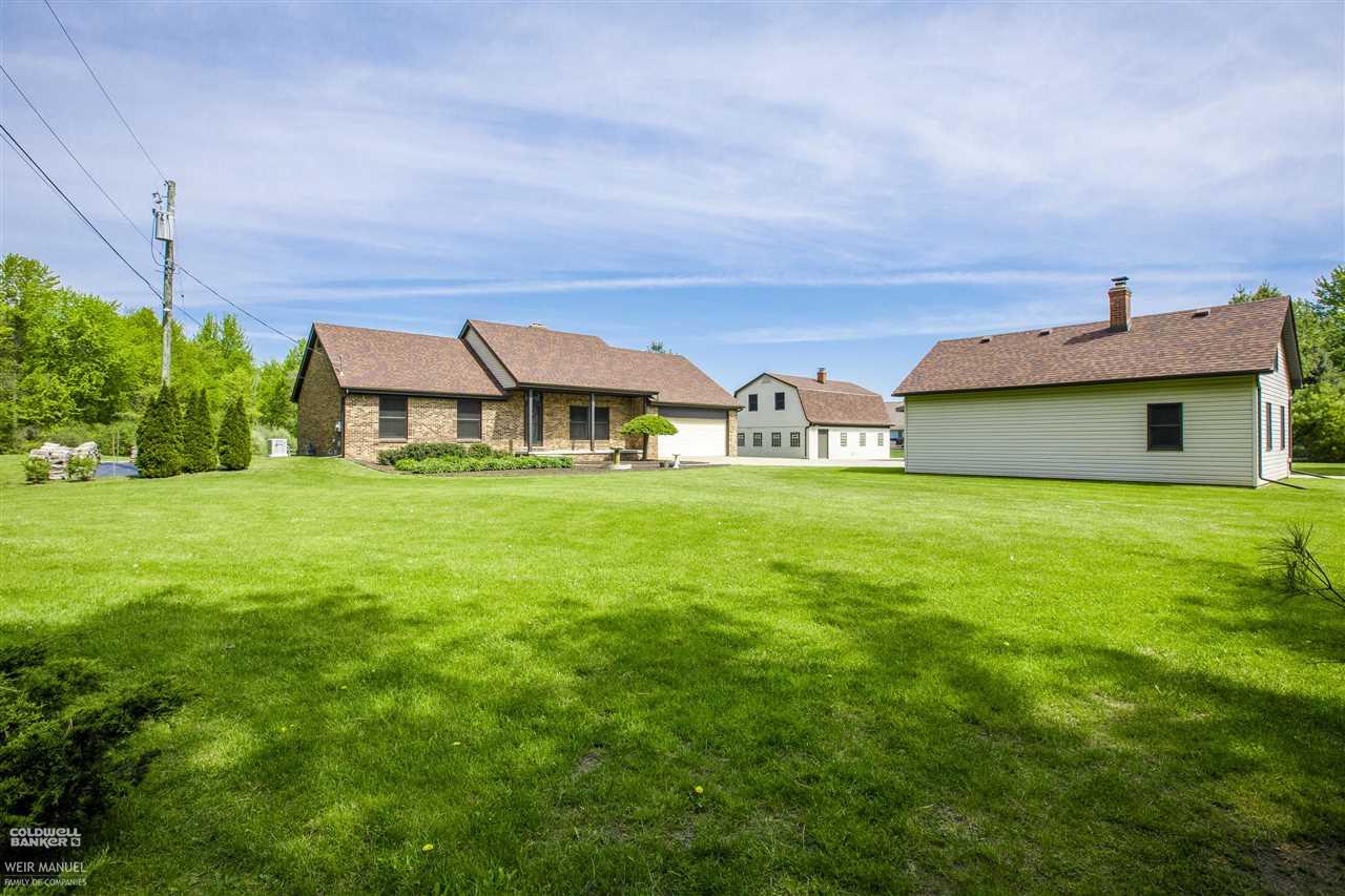 47037 Sugarbush Road Chesterfield, MI 48047 - Photo 2 of 48