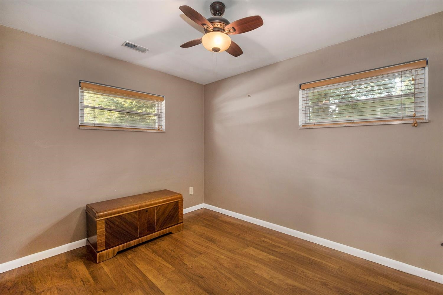 24875 Power Road Farmington Hills, MI 48336 - Photo 2 of 32 Photo 2