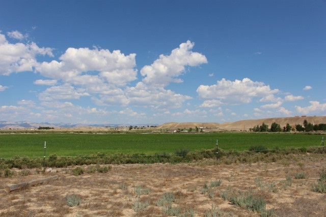 853 R Road Mack, CO 81525 - Photo 4 of 42 a view of a lake with a big yard