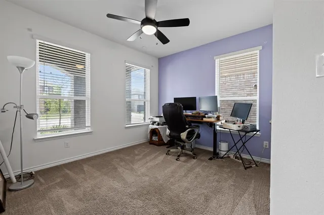 $3,950 | 925 West Drive, Aubrey, TX 76227