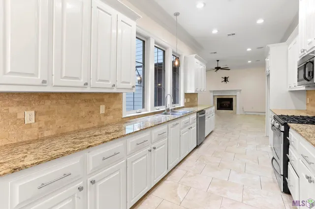 $2,350 | 2437 Fiero Street, Baton Rouge, LA 70808