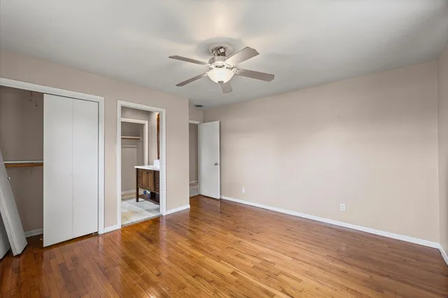 a view of an indoor parking