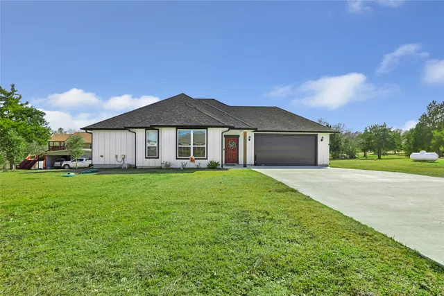 $377,000 | 140 Swann Lane, Coldspring, TX 77331