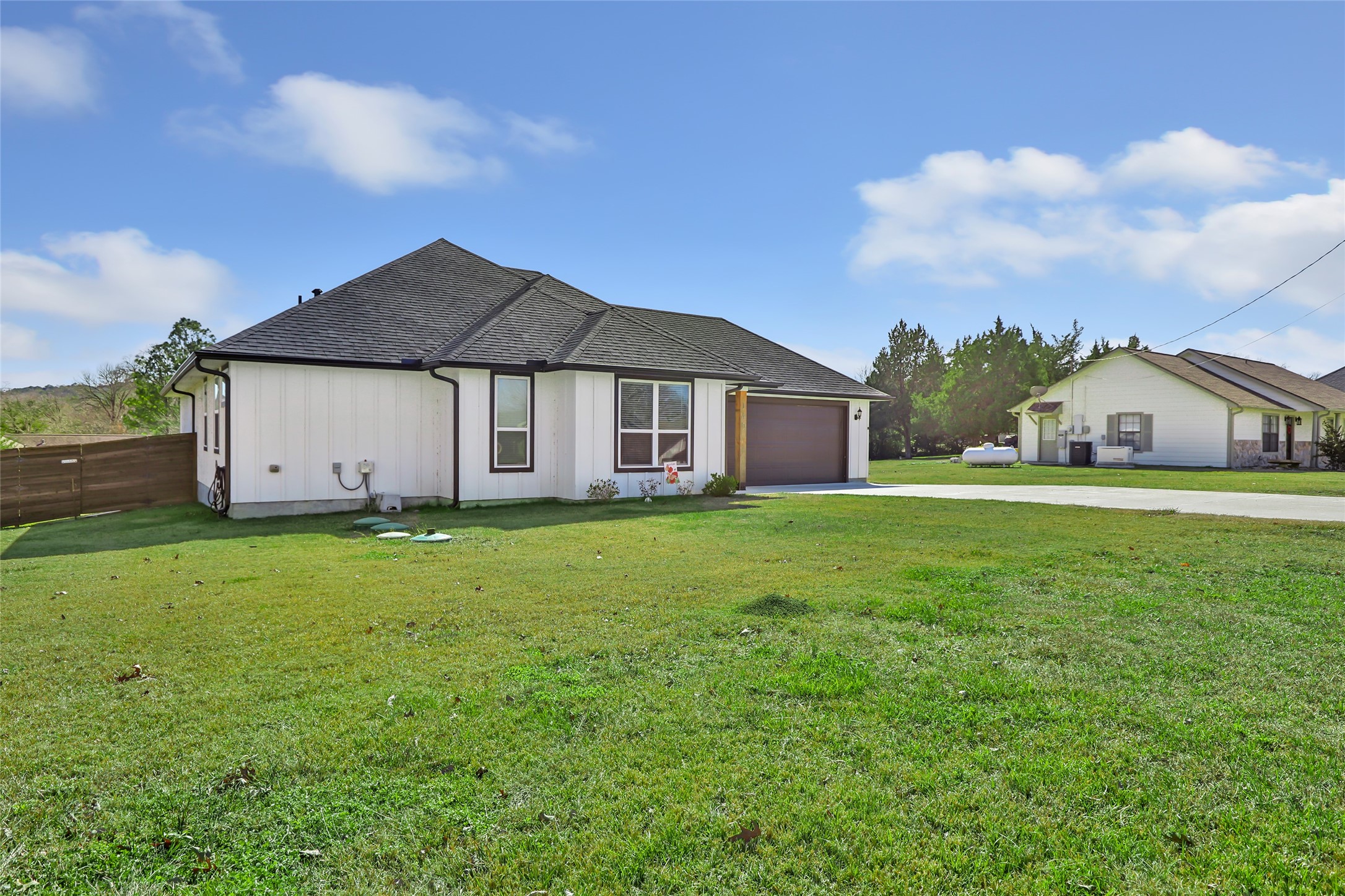 140 Swann Lane Coldspring, TX 77331 - Photo 2 of 30 Left side view of front of house