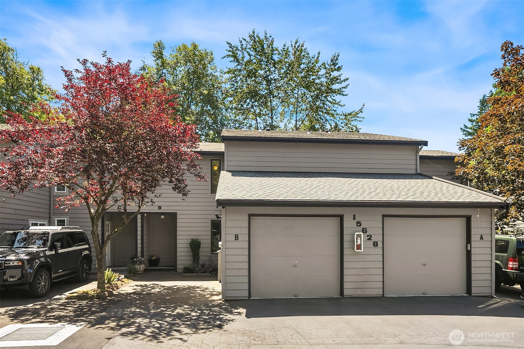15628 8th Avenue Southwest, Unit B Burien, WA 98166 - Photo 2 of 39
