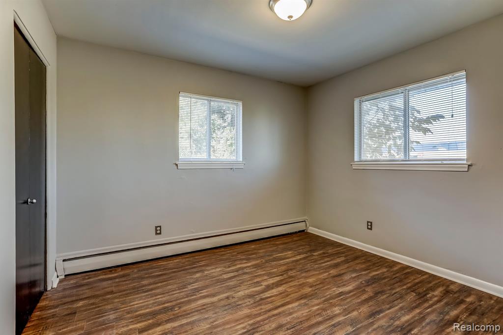 629 West Maple Road, Unit 5 Clawson, MI 48017 - Photo 7 of 14