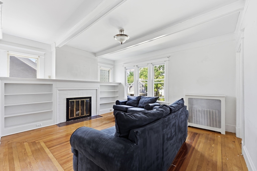 36-38 Belvidere Street Springfield, MA 01108 - Photo 10 of 34