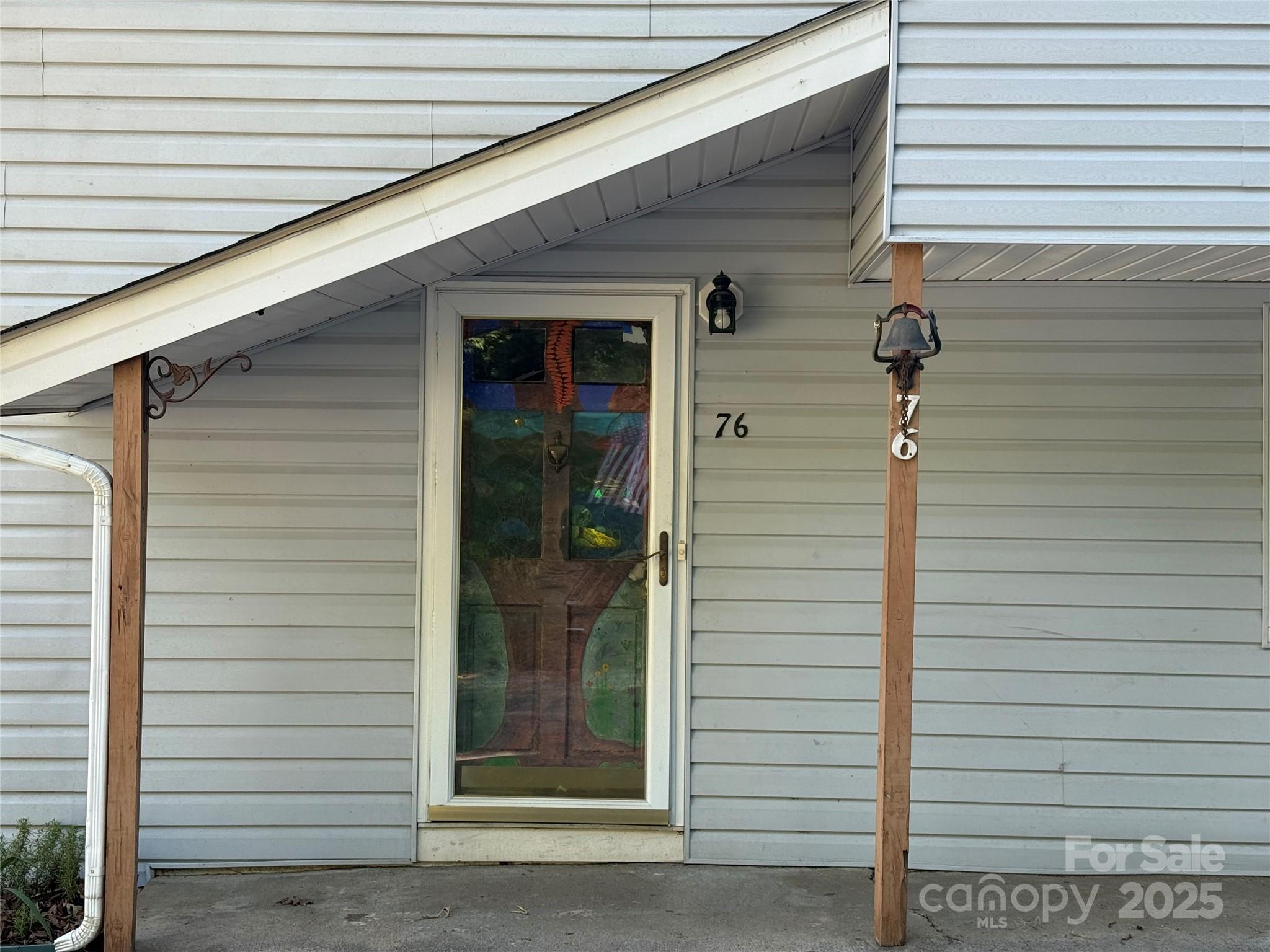 76 Lookout Road Asheville, NC 28804 - Photo 4 of 22 Gallery Image 4