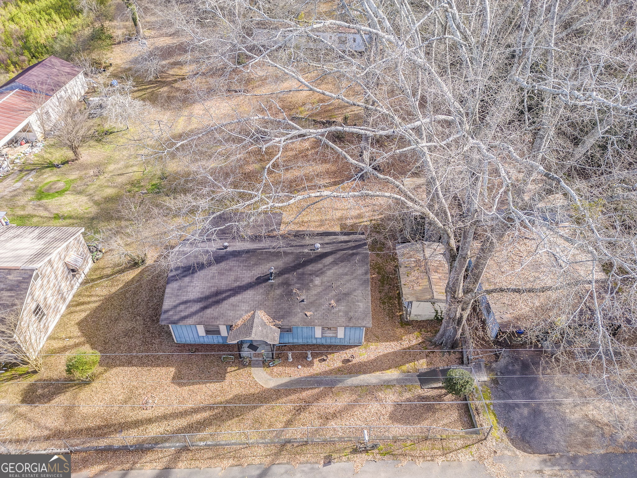13 Kennemore Road Rome, GA 30165 - Photo 13 of 13 a backyard of a house with large trees