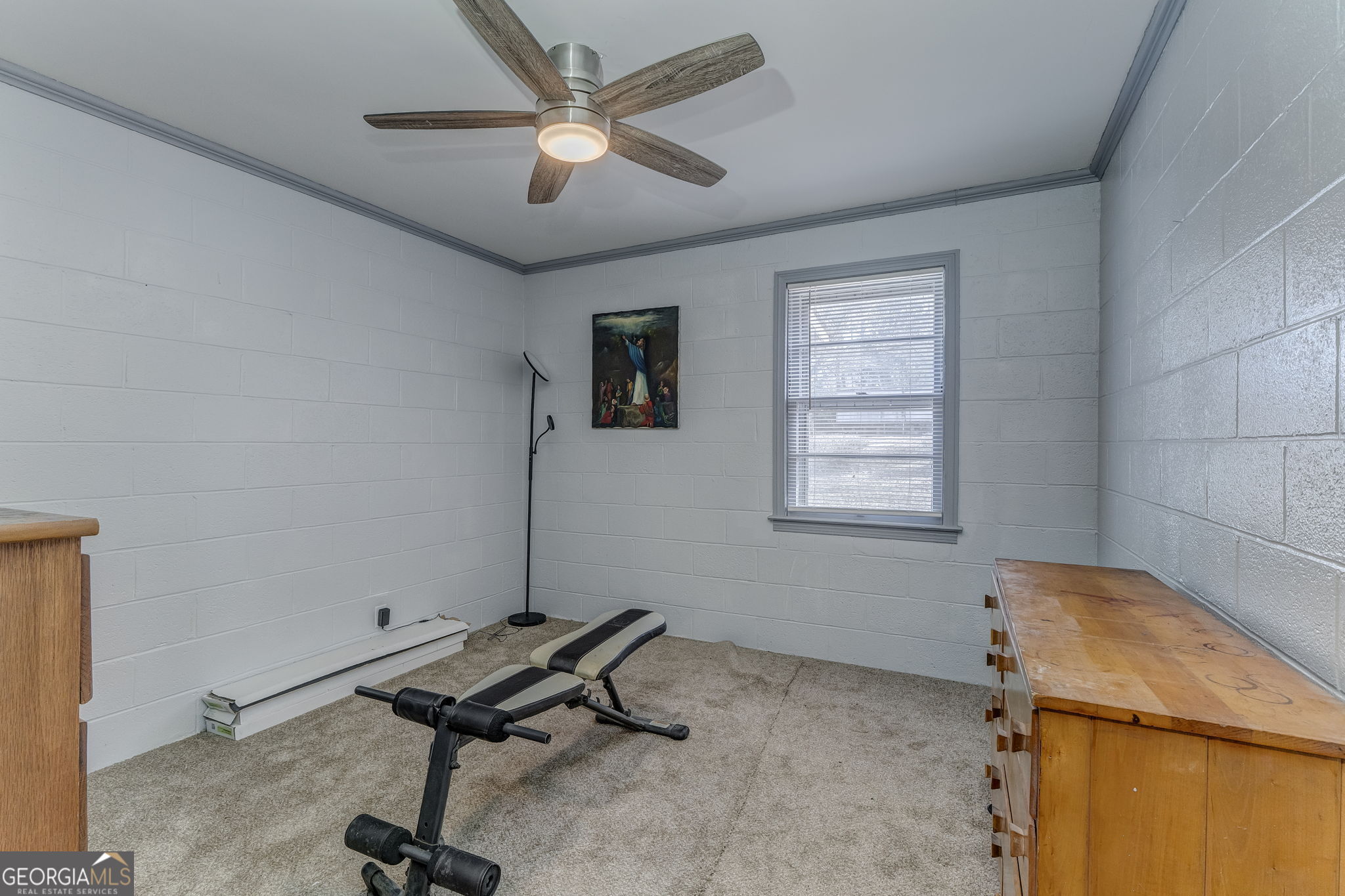 13 Kennemore Road Rome, GA 30165 - Photo 8 of 13 a room with musical instruments
