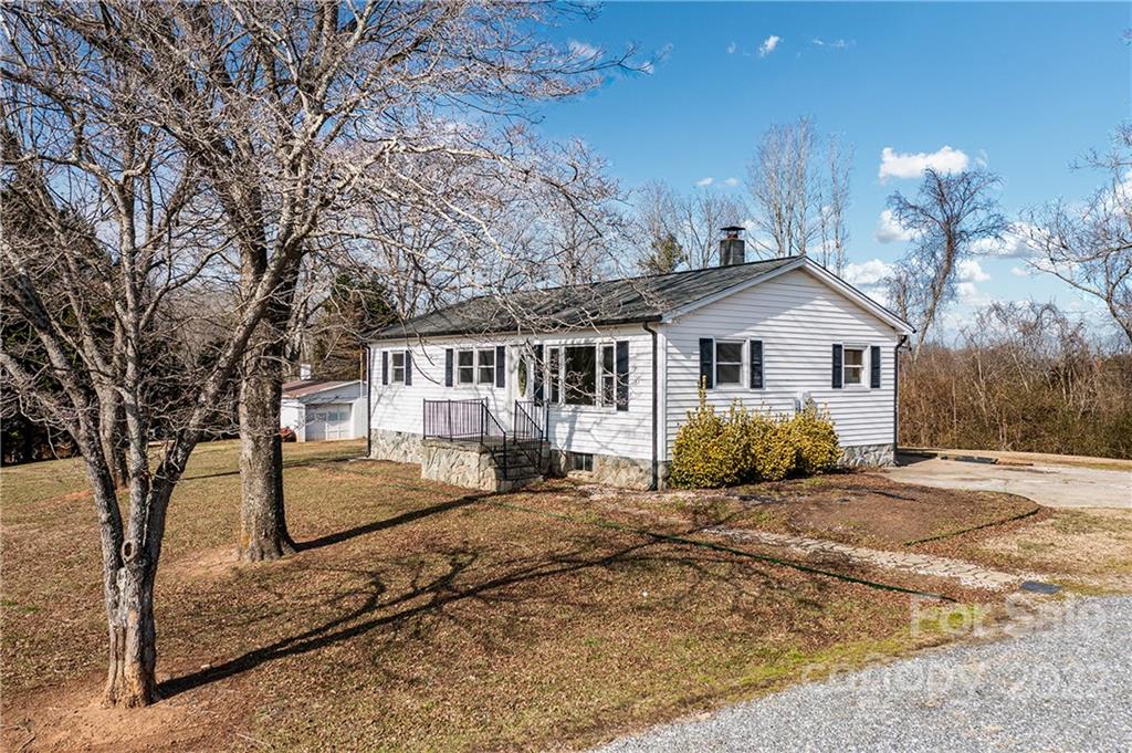 1283 Ring Tail Road Claremont, NC 28610 - Photo 1 of 24 Gallery Image 1
