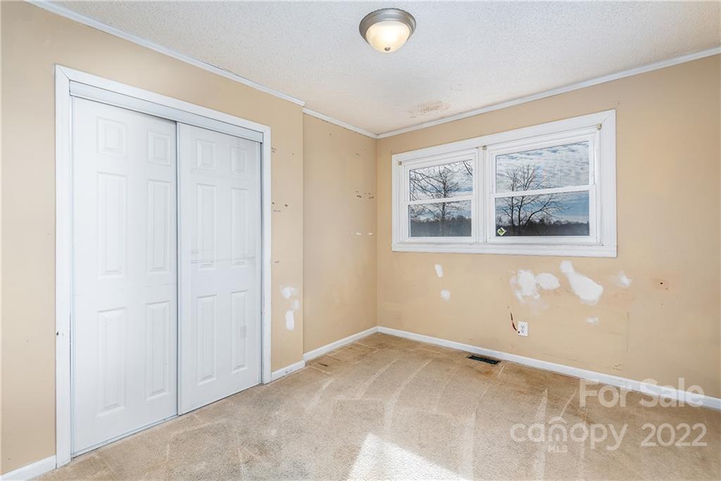 1283 Ring Tail Road Claremont, NC 28610 - Photo 11 of 24 Gallery Image 11
