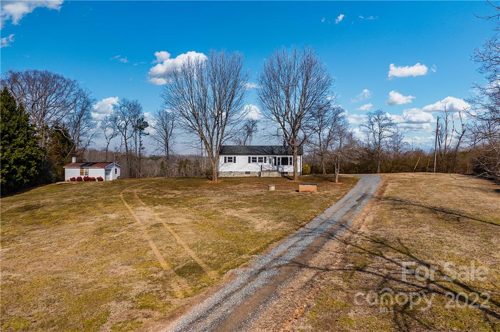 1283 Ring Tail Road Claremont, NC 28610 - Photo 17 of 24 Gallery Image 17