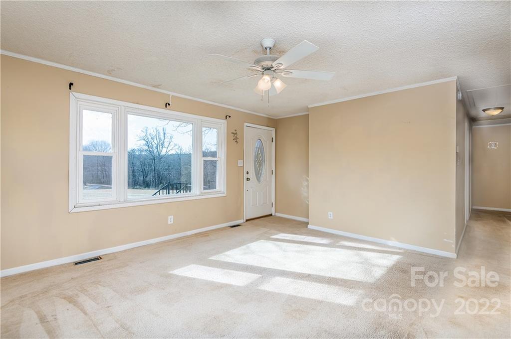 1283 Ring Tail Road Claremont, NC 28610 - Photo 4 of 24 Gallery Image 4