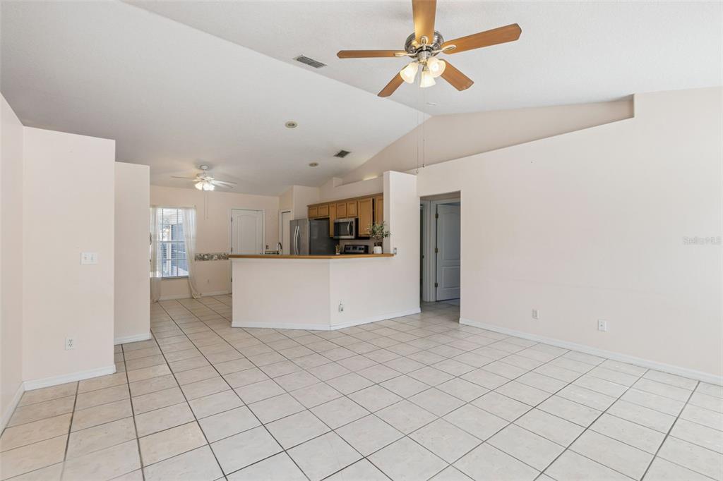 3203 Sawgrass Creek Circle St. Cloud, FL 34772 - Photo 13 of 37