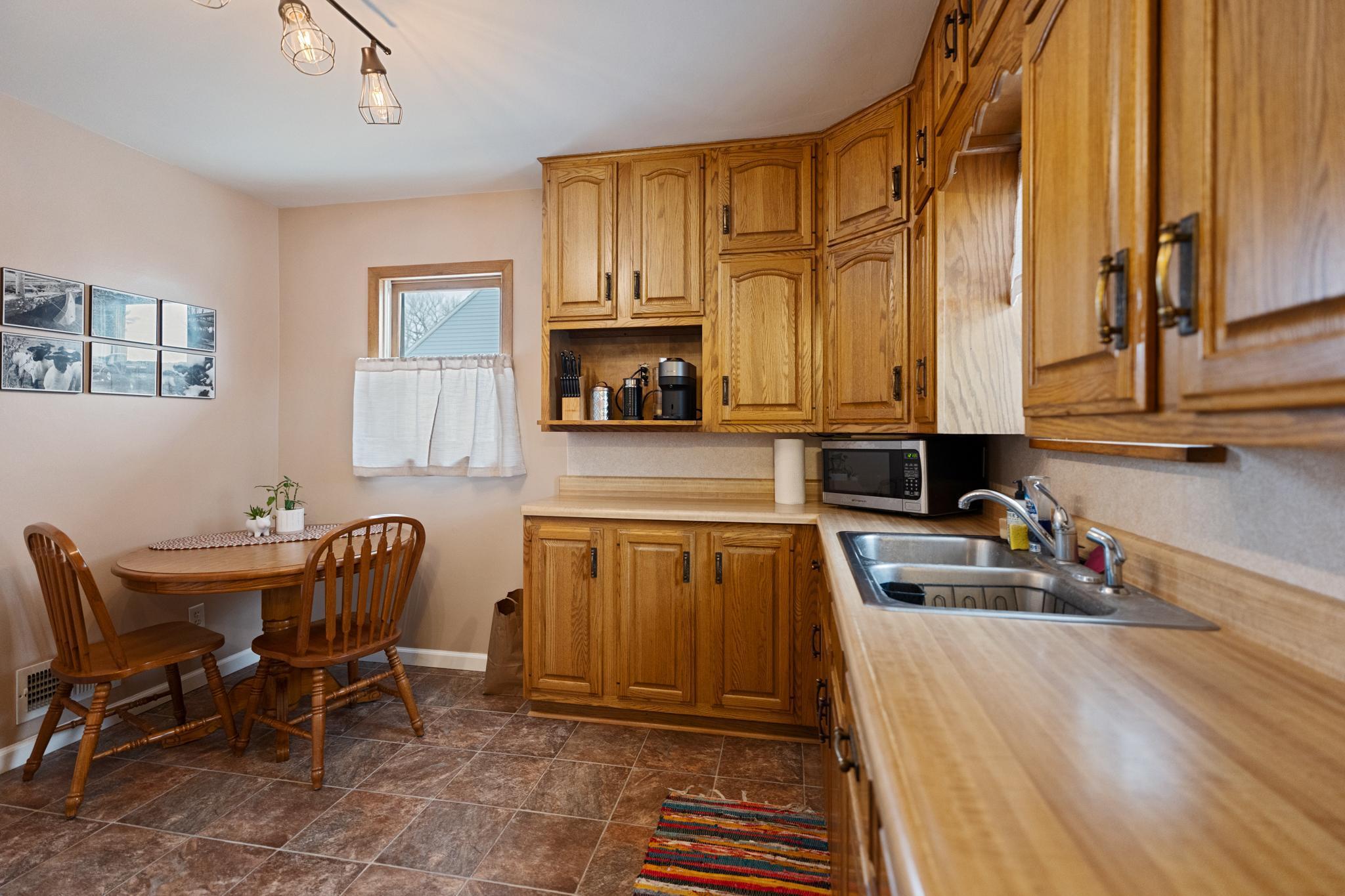 1602 4th Street Northeast Rochester, MN 55906 - Photo 11 of 39