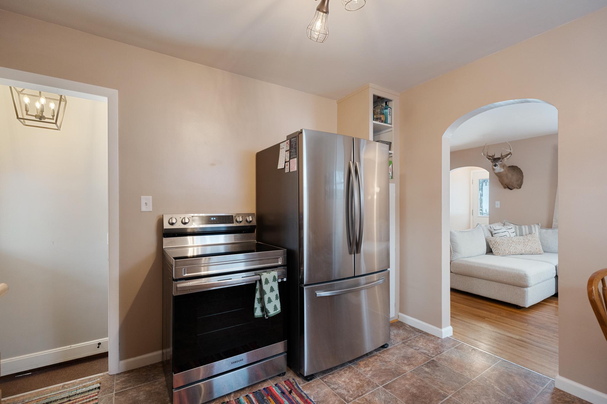 1602 4th Street Northeast Rochester, MN 55906 - Photo 13 of 39